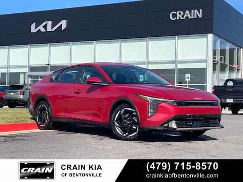 New 2025 Kia K4 EX image 1