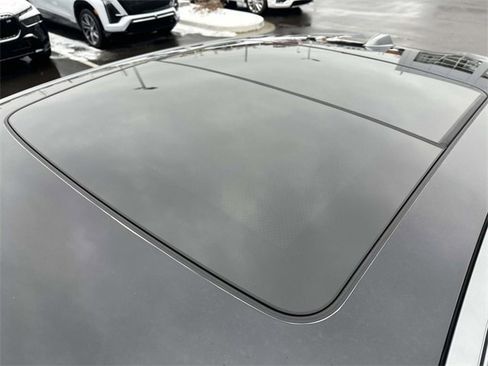 Used 2025 BMW X6 M Competition w/ Executive Package image 13