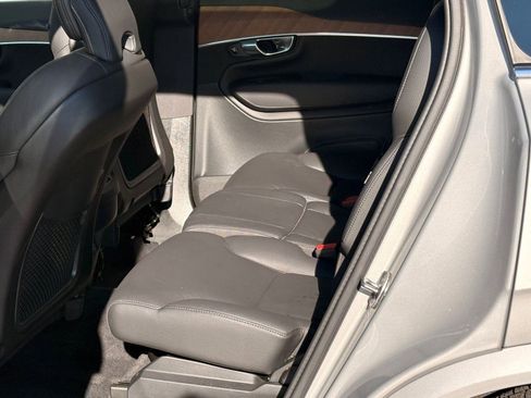 Certified 2025 Volvo XC90 B6 Plus image 14