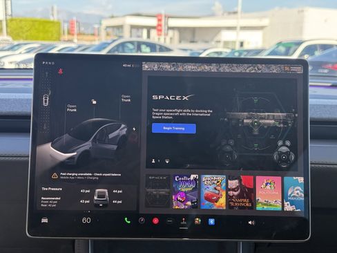 Used 2026 Tesla Model Y Long Range image 35