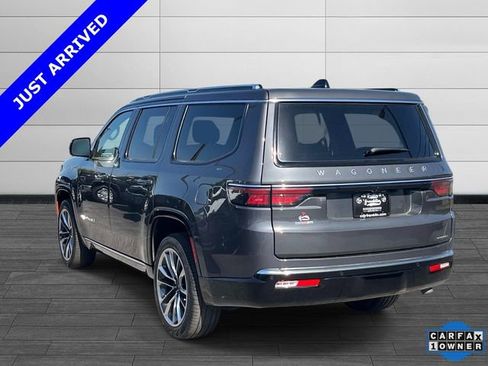 Certified 2024 Jeep Wagoneer Series III w/ Premium Group I AWD/4WD image 6