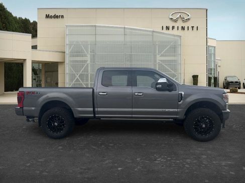 Used 2021 Ford F250 Platinum image 4