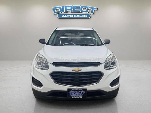 Used 2017 Chevrolet Equinox LS FWD image 2