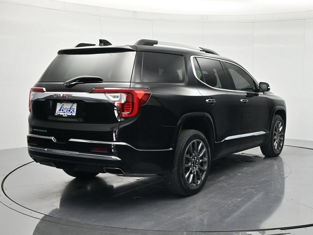 Certified 2023 GMC Acadia Denali w/ Black Diamond Edition FWD image 5