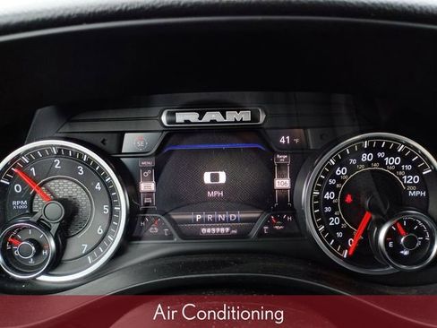 Used 2023 RAM 1500 Big Horn AWD/4WD image 18