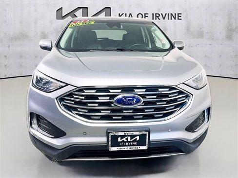 Used 2024 Ford Edge Titanium image 2