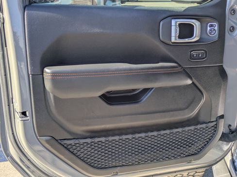 Used 2022 Jeep Gladiator Mojave w/ LED Lighting Group image 11