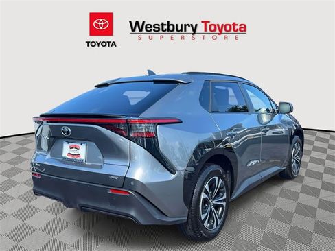 Used 2025 Toyota bZ4X AWD image 6