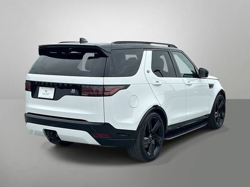 Used 2025 Land Rover Discovery Dynamic SE AWD/4WD image 26