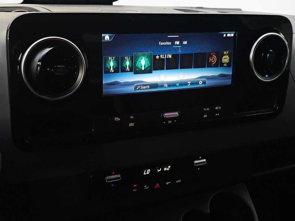New 2025 Mercedes-Benz Sprinter 2500 image 25