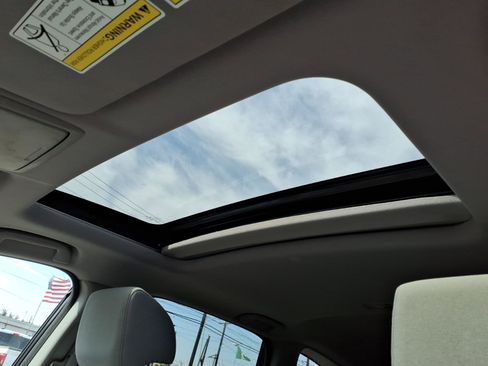 Used 2019 Honda CR-V EX image 16
