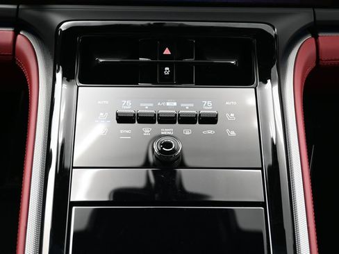 New 2026 Porsche Panamera 4 E-Hybrid AWD/4WD image 23