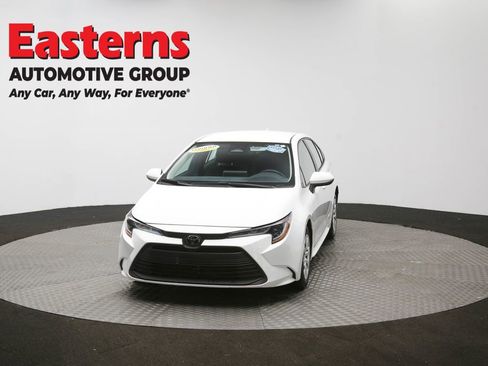 Used 2024 Toyota Corolla LE image 52