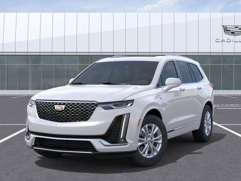 New 2025 Cadillac XT6 Luxury image 6
