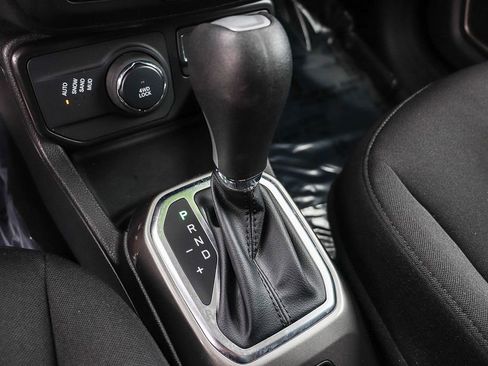 Used 2022 Jeep Renegade Sport w/ Sport Appearance Group image 21