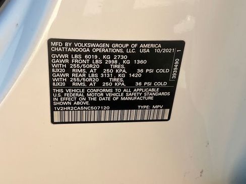 Used 2022 Volkswagen Atlas SE image 36