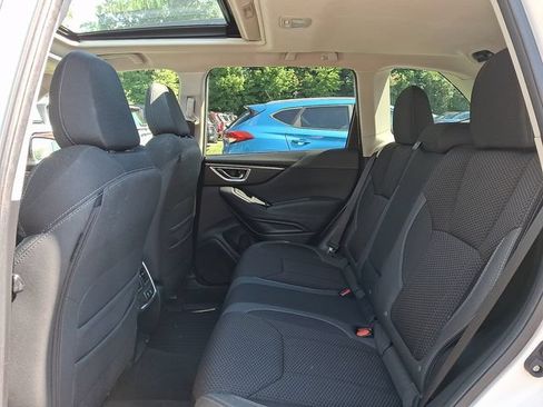 Used 2024 Subaru Forester Premium AWD/4WD image 10