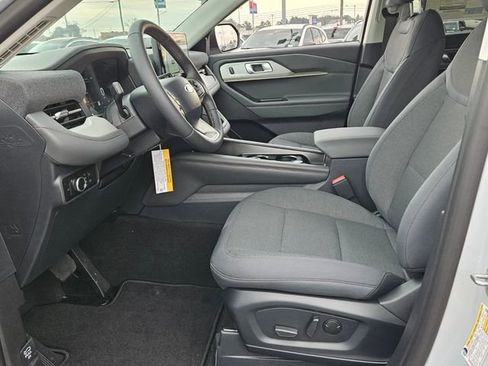 New 2026 Ford Explorer Active image 11