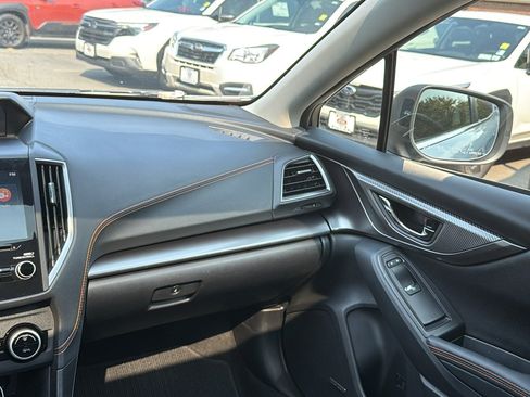 Certified 2023 Subaru Crosstrek 2.5i Limited AWD/4WD image 24