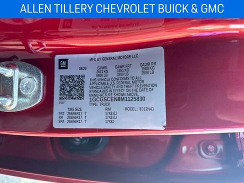 Used 2021 Chevrolet Colorado LT image 32