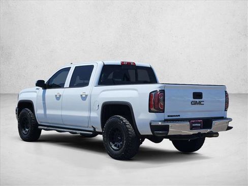 Used 2018 GMC Sierra 1500 SLT w/ SLT Preferred Package AWD/4WD image 6