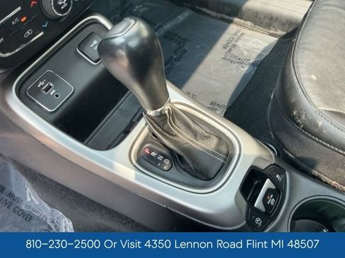 Used 2021 Jeep Compass Latitude w/ Sun and Sound Group FWD image 29
