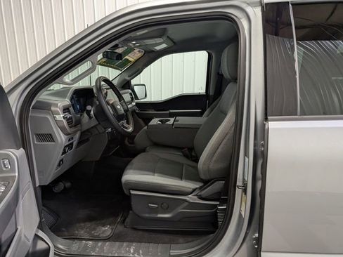 Used 2025 Ford F150 XLT w/ Equipment Group 301A Standard image 15