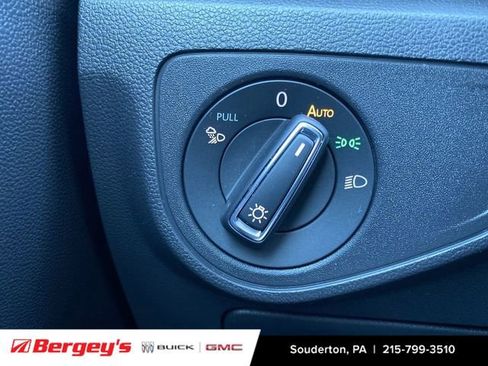 Used 2021 Volkswagen Atlas SE image 20