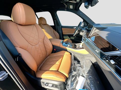 New 2026 BMW X5 sDrive40i w/ Premium Package image 23