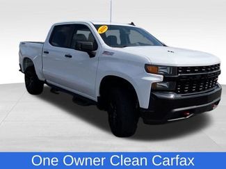 Certified 2022 Chevrolet Silverado 1500 Custom Trail Boss w/ LPO, Dark Essentials Package AWD/4WD video 2