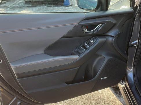 Used 2025 Subaru Crosstrek 2.5i Limited image 10