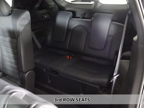 New 2026 Mitsubishi Outlander SE FWD image 9