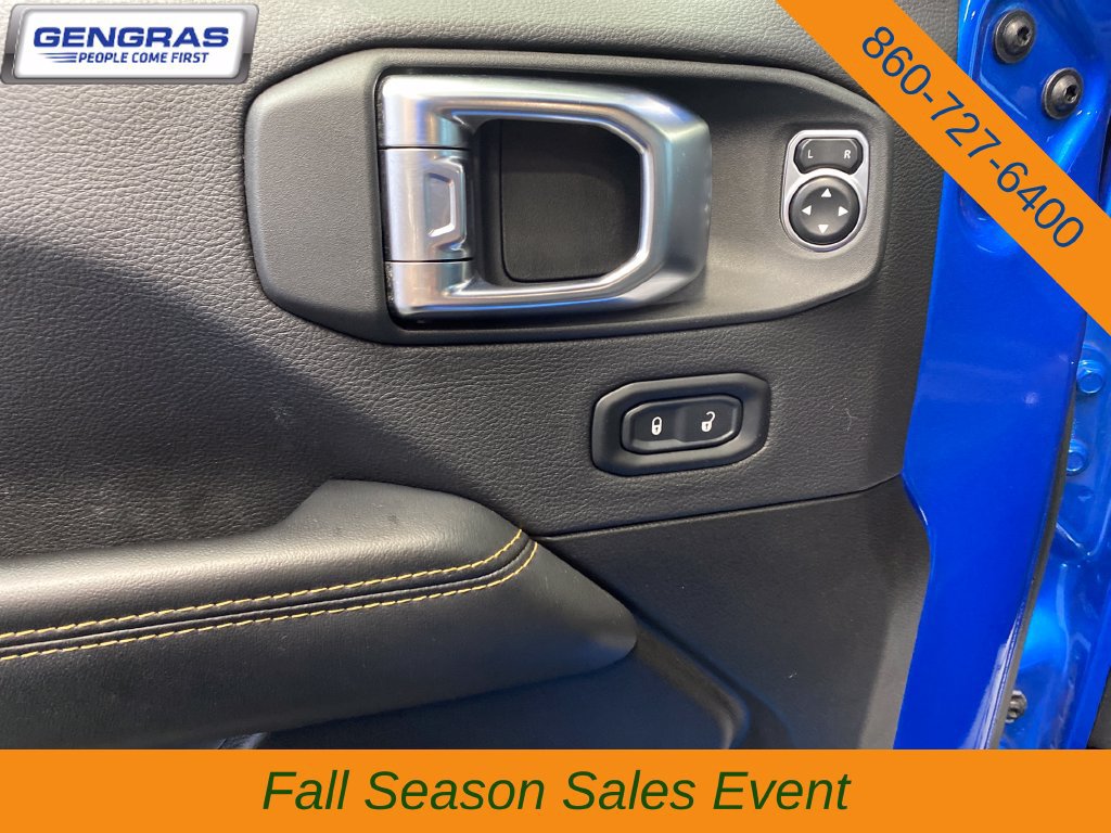 Used 2024 Jeep Wrangler Unlimited Sahara w/ Safety Group AWD/4WD image 14