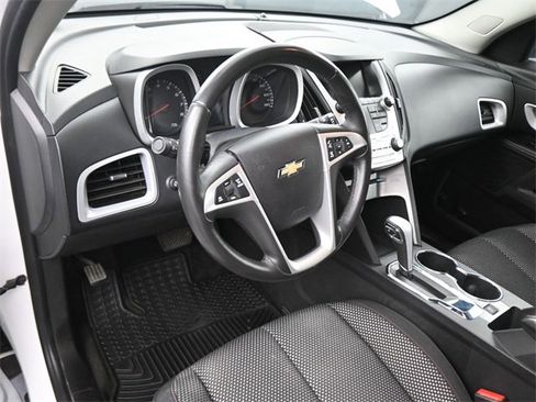 Used 2013 Chevrolet Equinox LT w/ Driver Convenience Package image 18