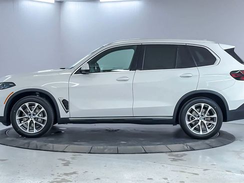 New 2026 BMW X5 xDrive40i w/ Climate Comfort Package AWD/4WD image 5