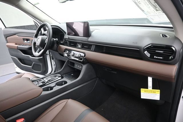 New 2026 Honda Pilot Touring image 25