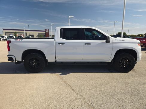 Used 2023 Chevrolet Silverado 1500 Custom w/ Rally Edition AWD/4WD image 2