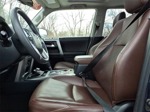 Used 2019 Toyota 4Runner Limited image 12