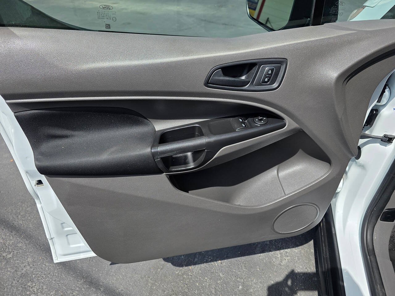Used 2020 Ford Transit Connect XL FWD image 24