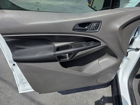 Used 2020 Ford Transit Connect XL FWD image 24