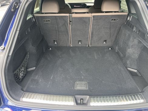 Certified 2025 Audi Q5 Prestige AWD/4WD image 8