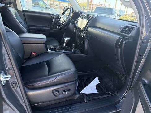 Certified 2024 Toyota 4Runner TRD Off-Road Premium w/ Moonroof Package AWD/4WD image 28