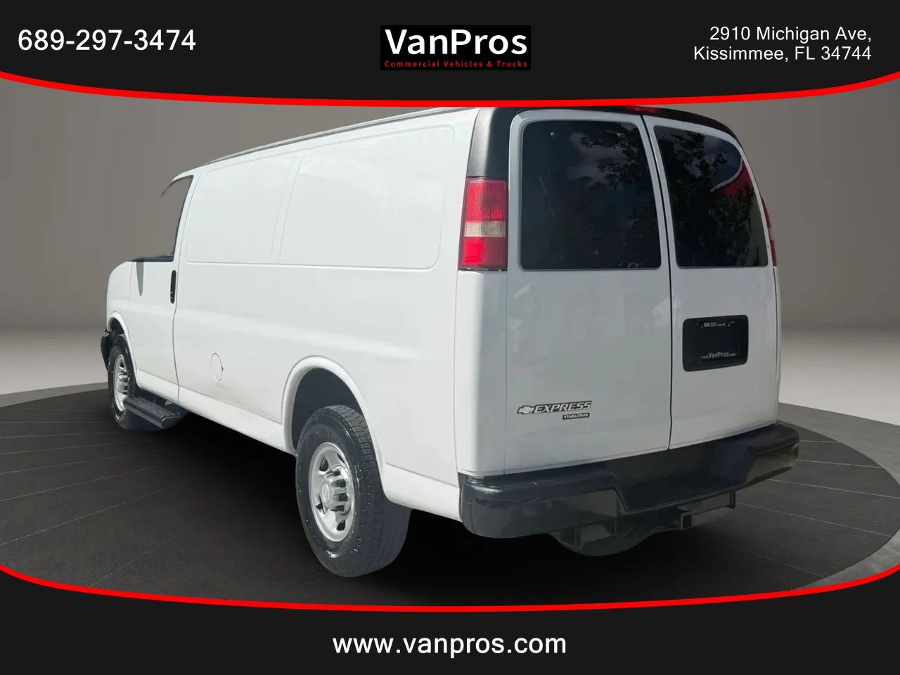 Used 2015 Chevrolet Express 2500 RWD image 3