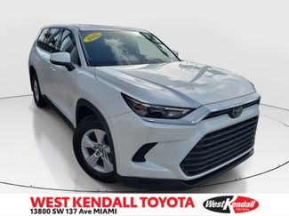 Used 2025 Toyota Grand Highlander FWD video 1