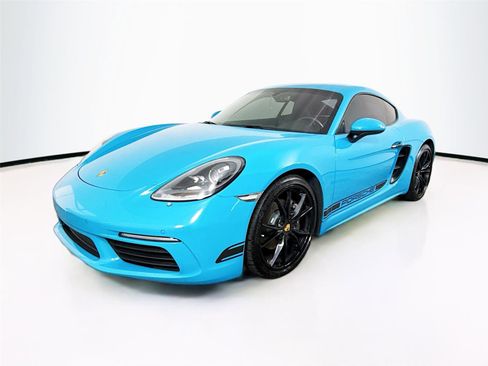 Used 2018 Porsche 718 Cayman Coupe image 11