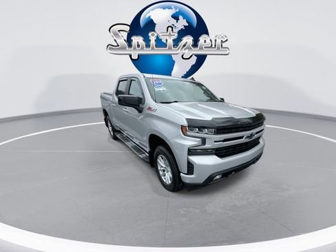 Used 2019 Chevrolet Silverado 1500 RST image 2