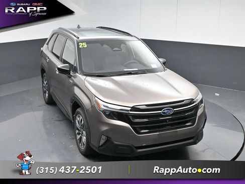 Used 2025 Subaru Forester Touring AWD/4WD image 27