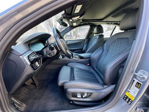 Certified 2023 BMW 530i xDrive w/ Premium Package image 22