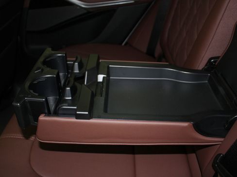 New 2026 BMW X5 xDrive40i w/ Climate Comfort Package image 20