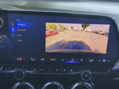 Used 2024 Chevrolet Blazer EV LT AWD/4WD image 14
